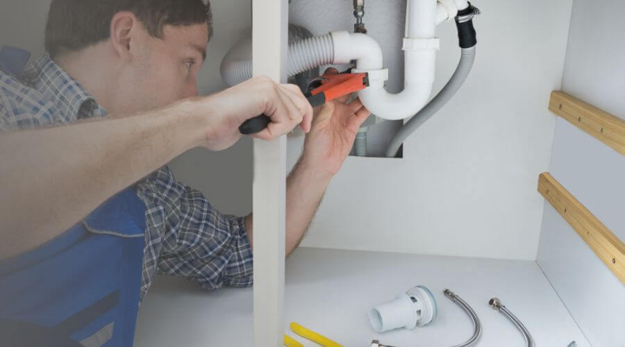 Professional emergency plumber services in Milford